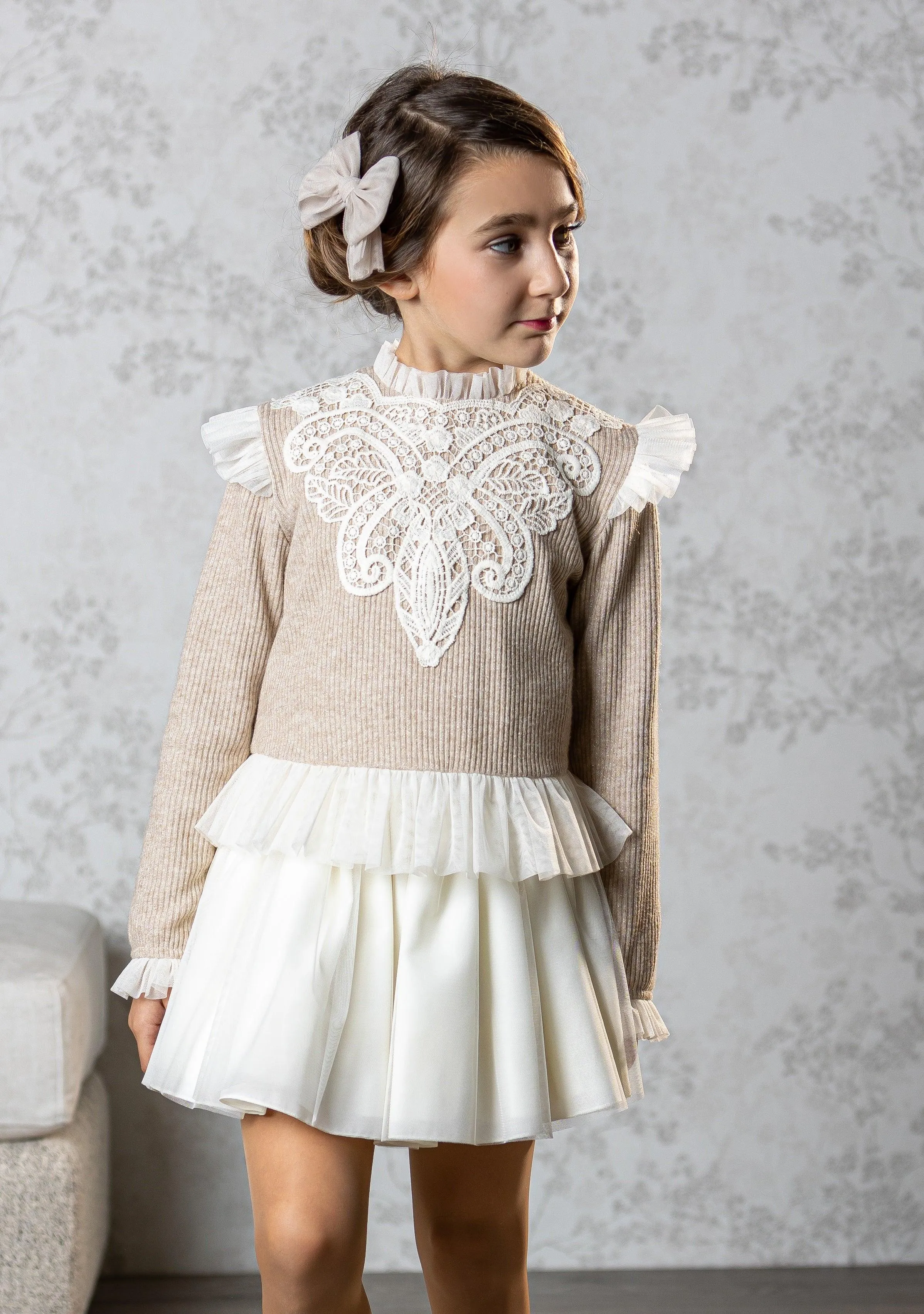 Abuela Tata AW24 - Girls Beige and Cream Skirt & Top Set