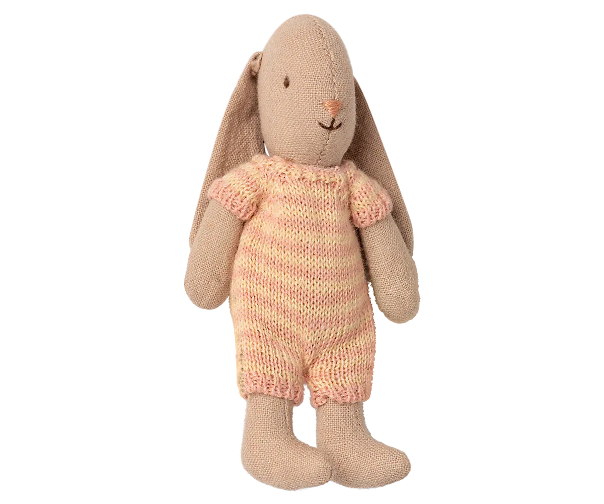 Bunny, Micro