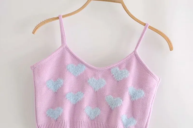 HEART PATTERN CROPPED KNITTED TOP