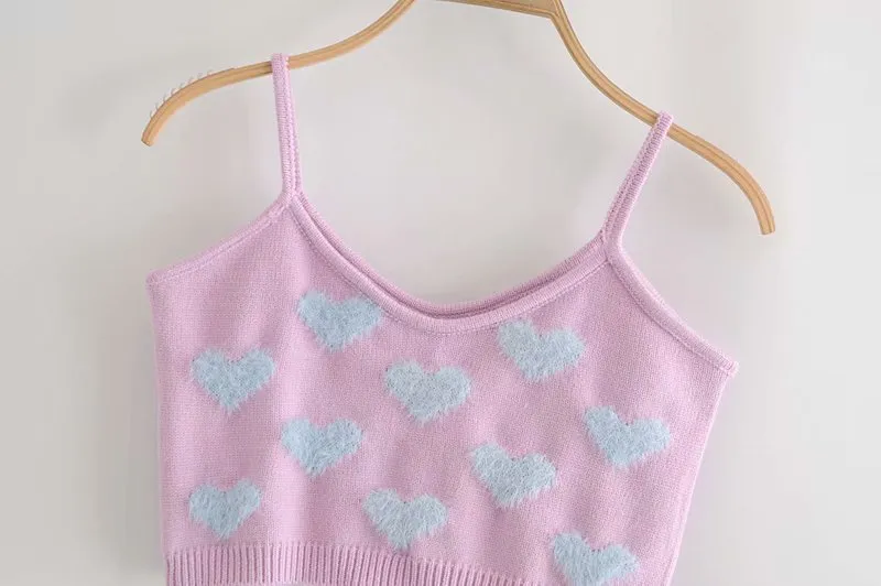 HEART PATTERN CROPPED KNITTED TOP