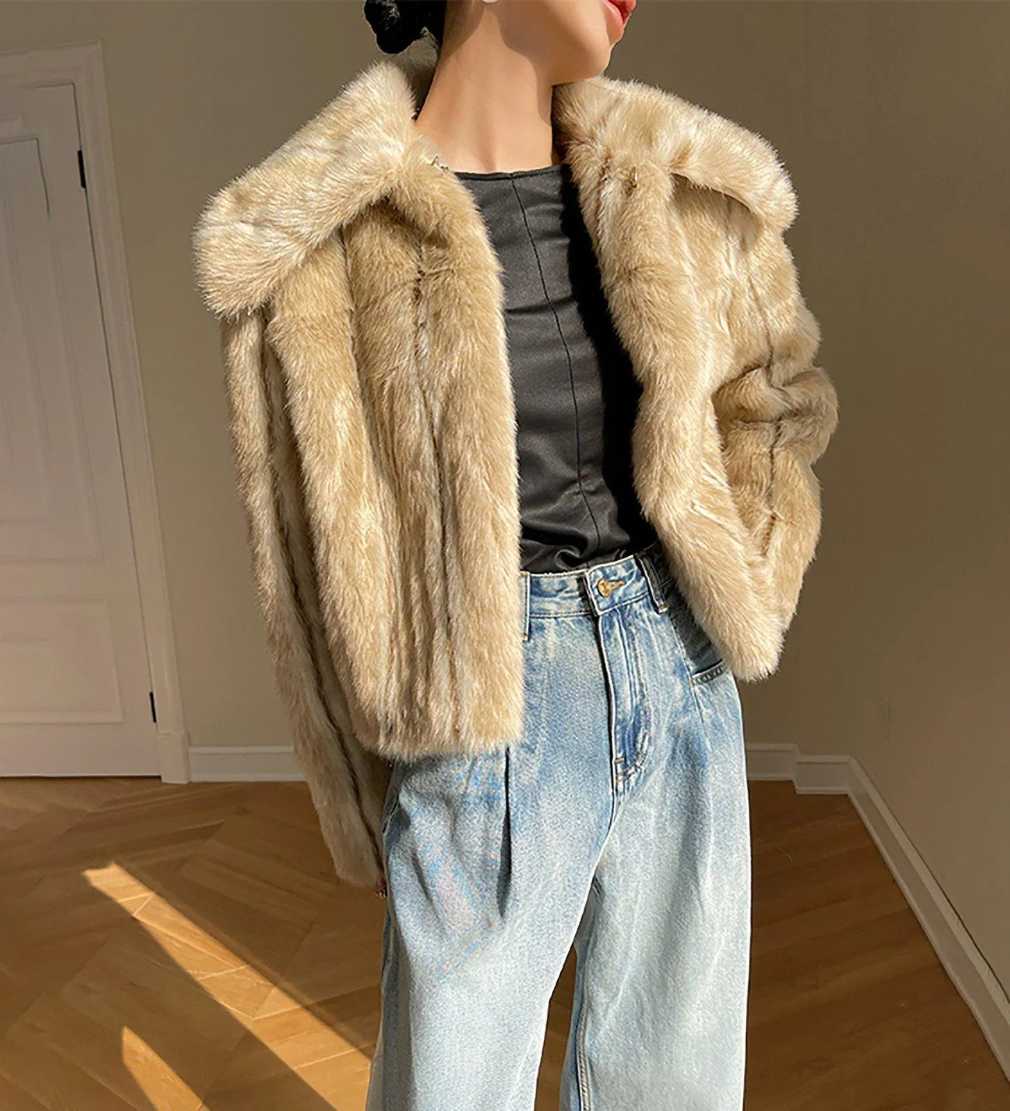 Jasmine Faux Fur Big Collar Short Coat
