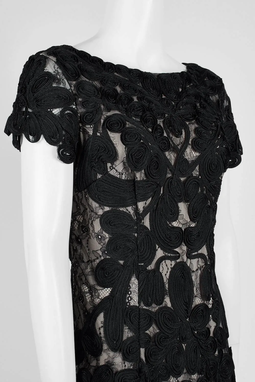 JS Collections EMBROIDERED ON LACE COCKTAIL DRESS