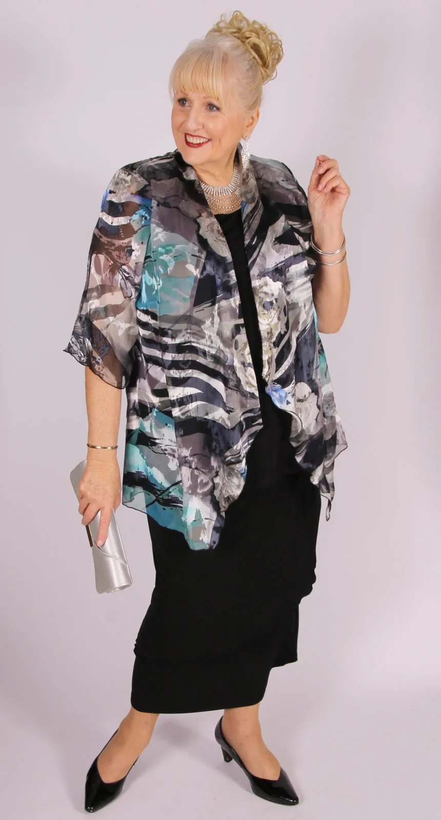 Overlay Pull-On Skirt Black