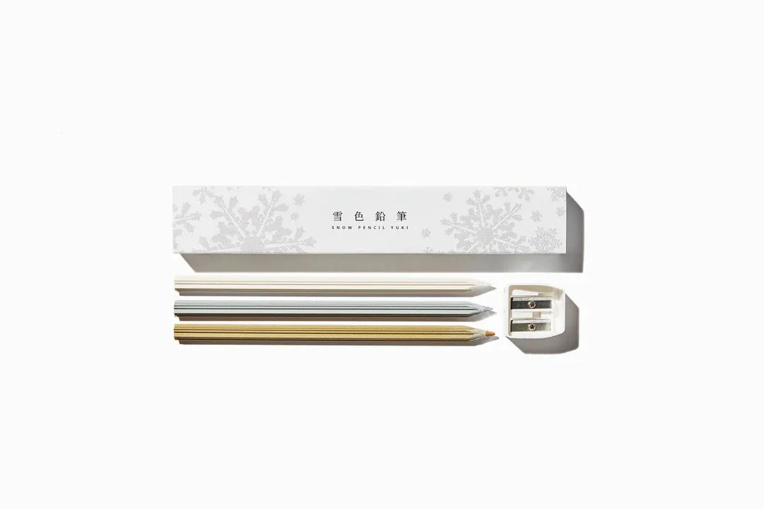 Snow Coloured Pencils with Sharpener