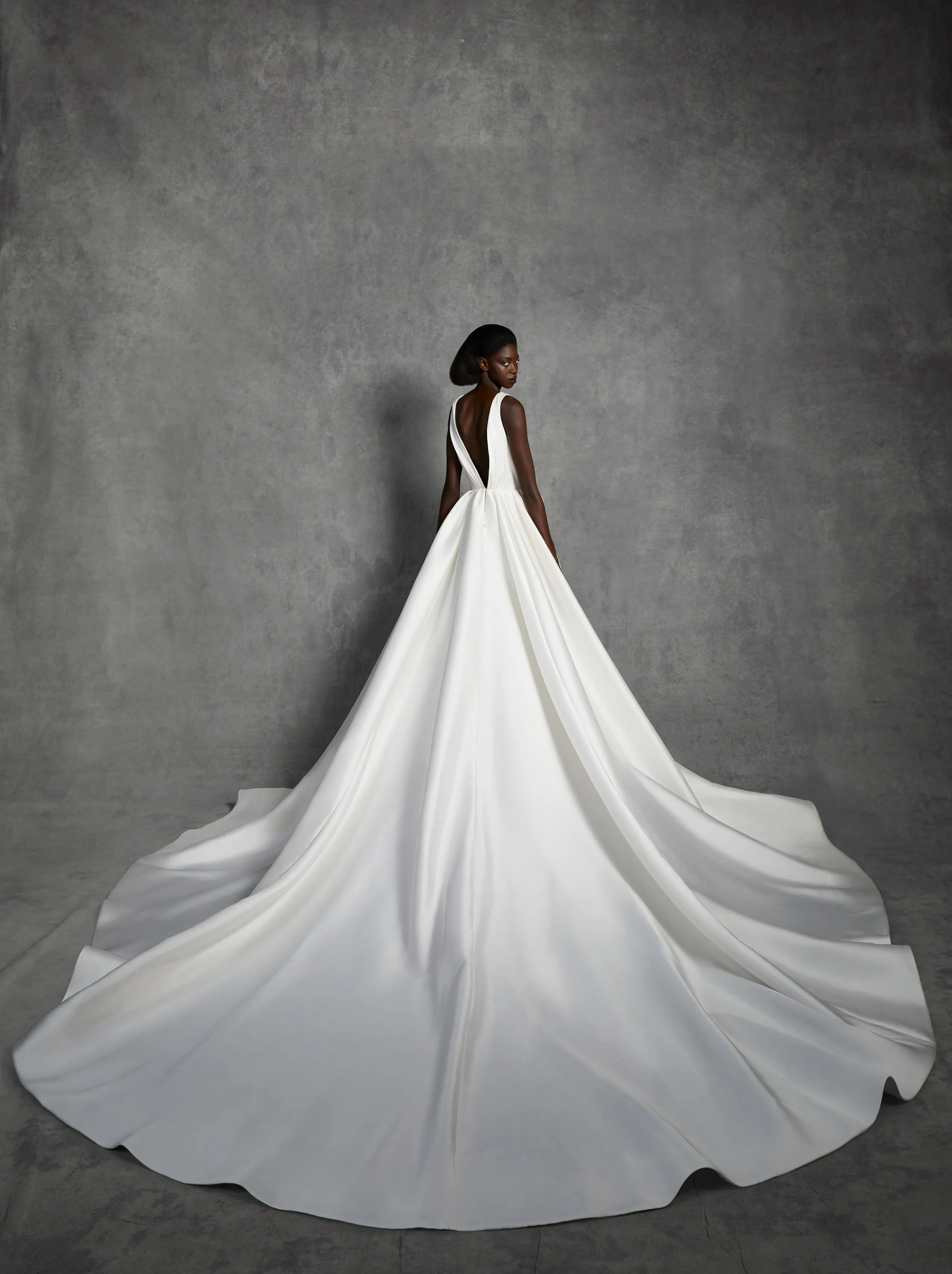 VRM364 - SOPHISTICATED DRAPE GOWN